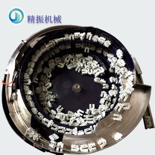 塑料件米兰体育平台app官网_米兰体育(中国)自动送料